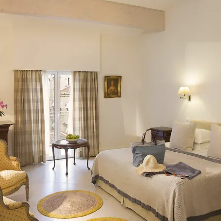 D'estelle Aparthotel 4*