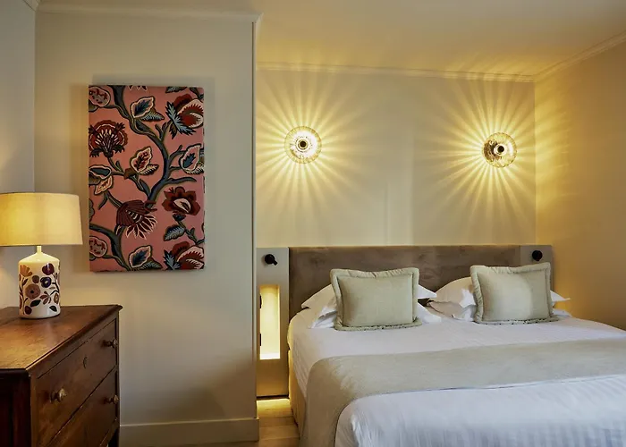 D'estelle Aparthotel 4*