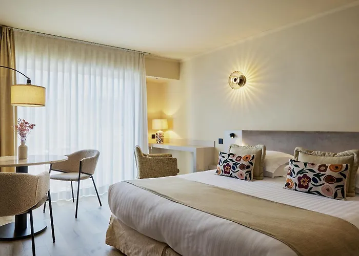 D'estelle Апарт-отель Канны