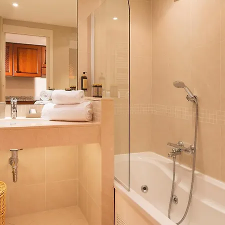 D'estelle Apartmanhotel Cannes